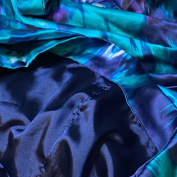 SOLD! 93% Silk Rouched Dress Express Design Studio - Picture 4 of 6